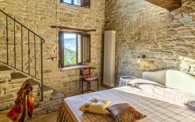 Casa del Mandorlo 8 Emma Villas