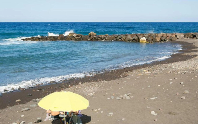 Live Candelaria Alsaca Beach View