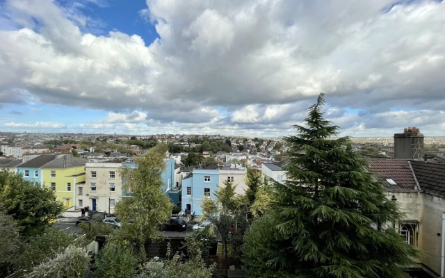 Cosy Boutique Apartment in Colourful Bristol