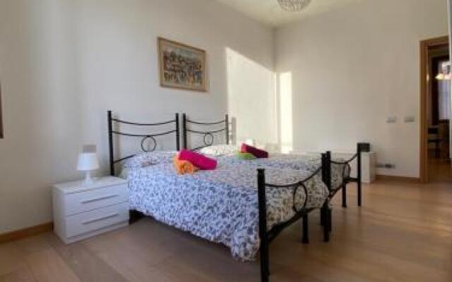 Ca' Santa Marta Apartment