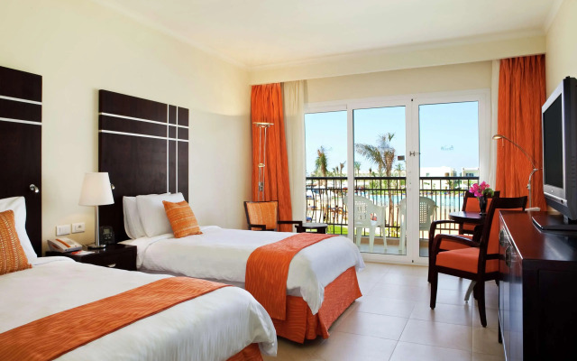 DoubleTree by Hilton Sharm El Sheikh - Sharks Bay Resort