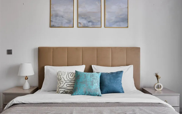 Веста на Уральской, 25