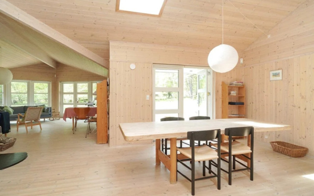 10 Person Holiday Home in Rorvig