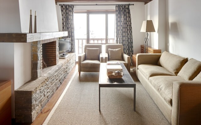 Pleta de Nheu 2 by FeelFree Rentals