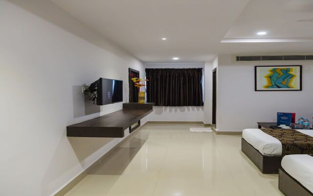 Capital O 7884 Hotel Thyag Inn