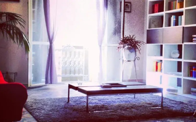 Bed and Breakfast 23