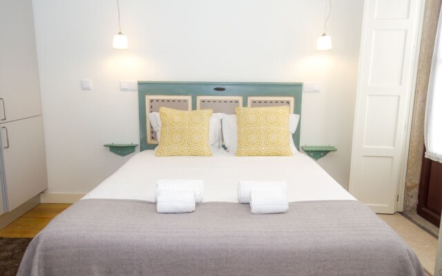 Liiiving - Historic Clérigos Studio - 3F