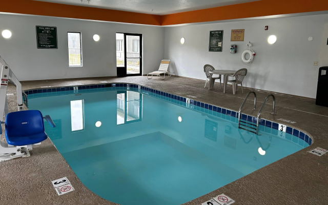 Super 8 by Wyndham Ankeny/Des Moines Area