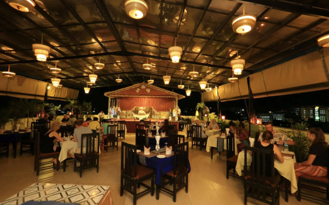 Hotel Yadanarbon