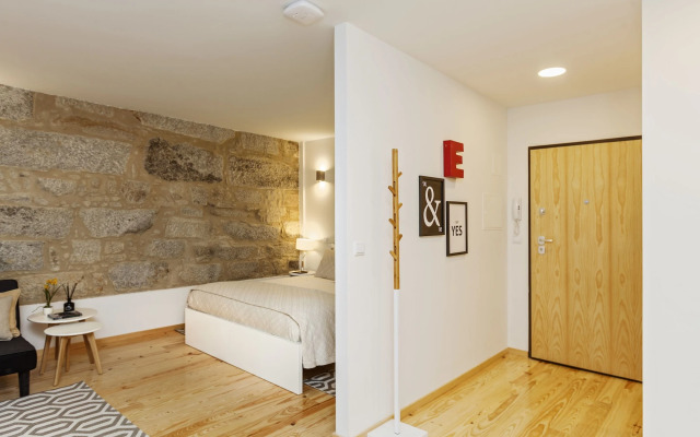 Oporto Local Studios