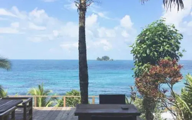 Bird Island Bungalows