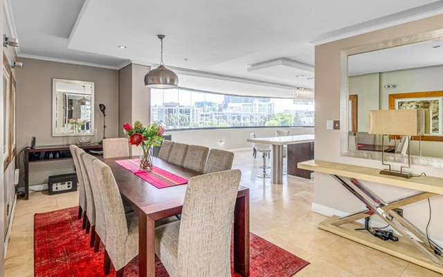 Luxury Penthouse In The Heart Of Sandton