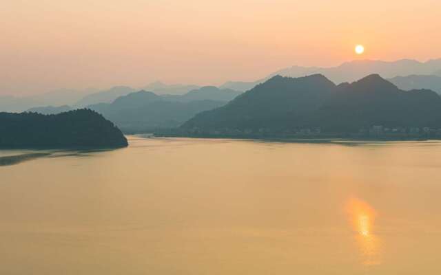 Conrad Hangzhou Tonglu
