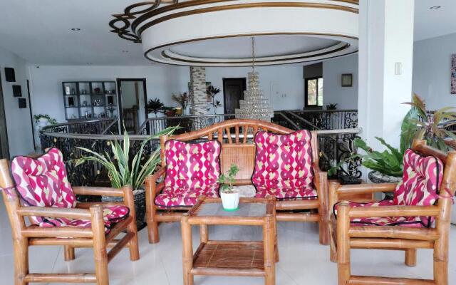 Lina Verano Guest House