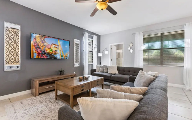 1417 Rolling Fairway Dr