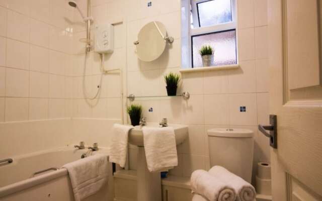 Wilton House Apartments