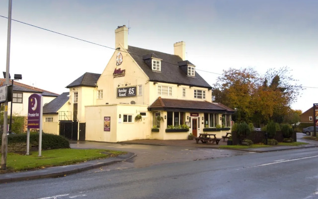 Premier Inn Macclesfield South West