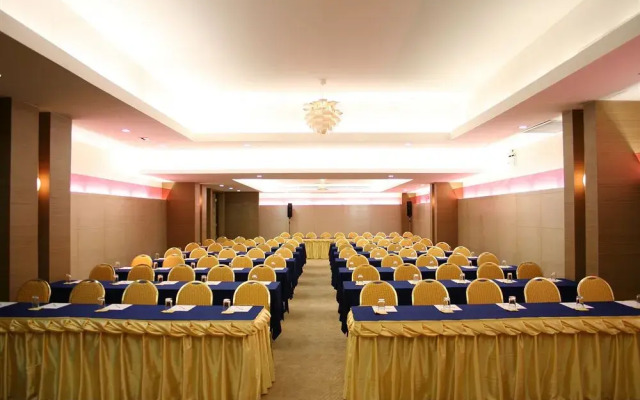 Baiyoke Suite Hostel