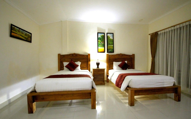 Swastika Guest House – Guest Rooms – Denpasar
