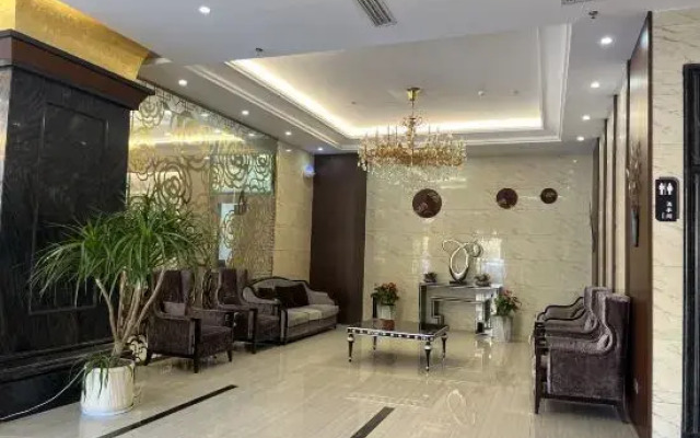 Yangjiang Gangwan Holiday Hotel