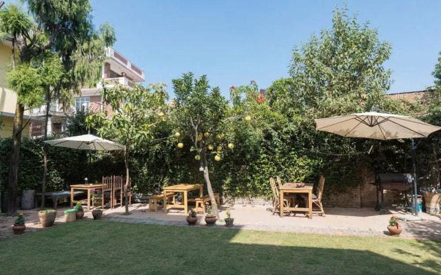 Tembas House