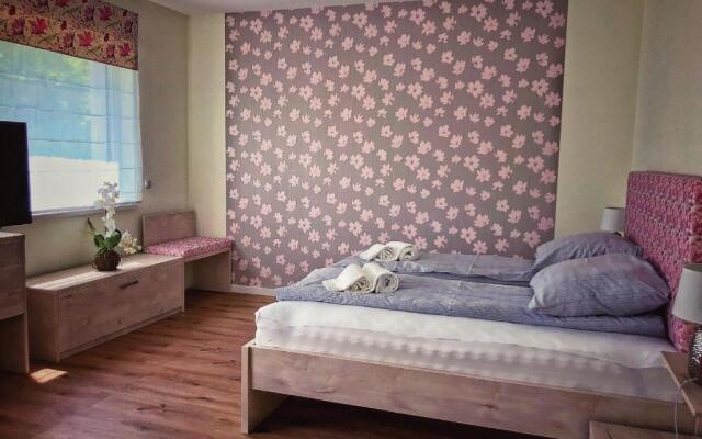 Moment Apartman Hotel