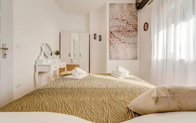 Happy Home - Rental Residence