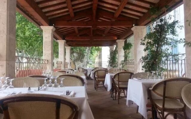 Hostellerie de Cotignac