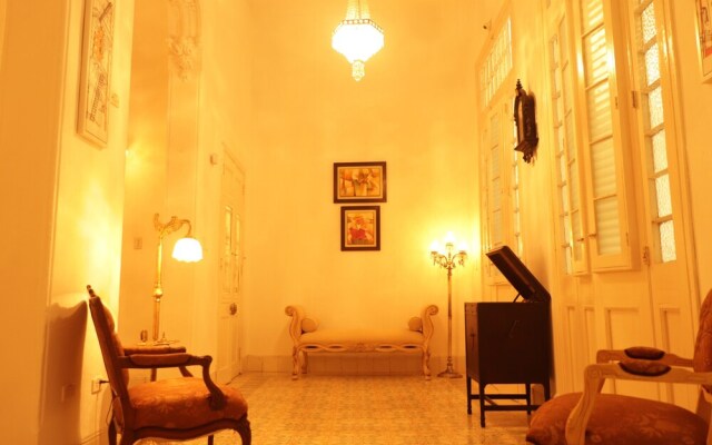 Vapor 156 Boutique Hotel