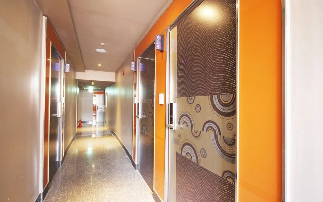 Jinju Cozy Air Hotel Jinjuseong Branch