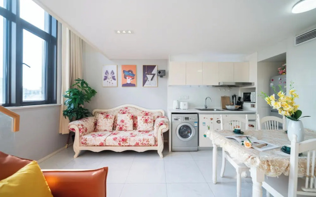 Shanghai Hills & Wanye Prime Stay
