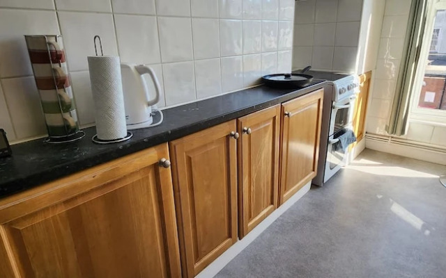 Ashford Cozy Apartment in Town Centre