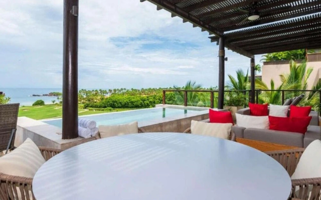 Sophisticated and Contemporary Style Three Bedroom Villa