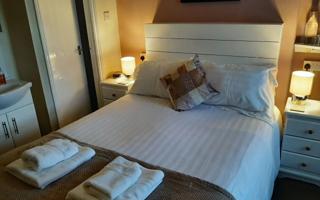 Lyndhurst Guest House