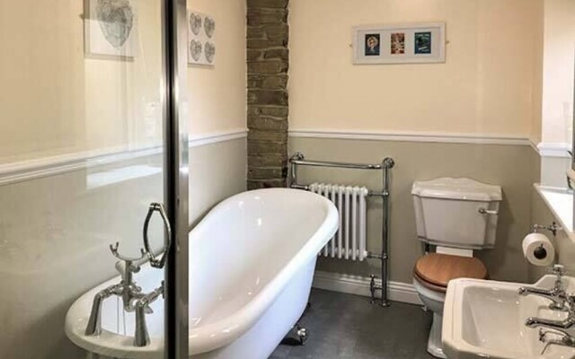 Mulberry Cottage