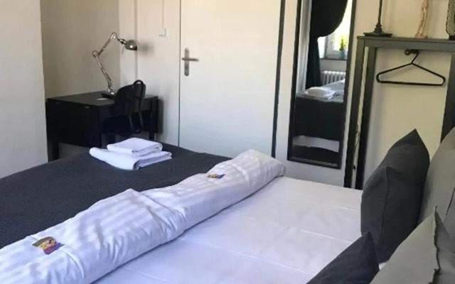 Hamburg Room