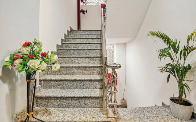 Treebo Elegant Palace