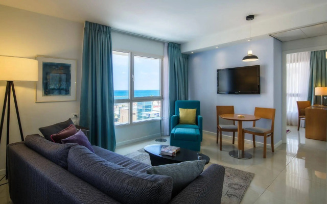 Jewel TLV Hotel