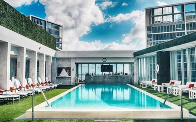 Icon Brickell W Miami by Velvet Luxury