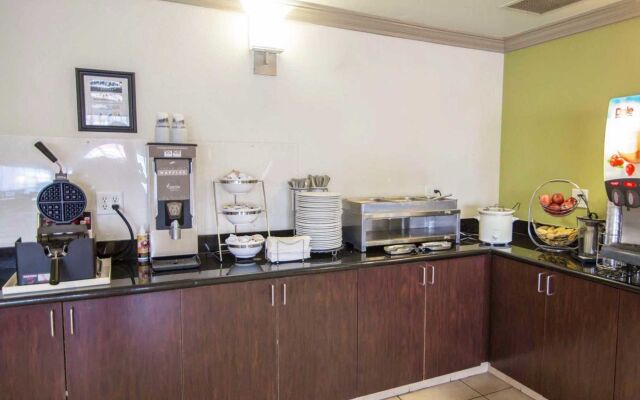 Sleep Inn & Suites Colby