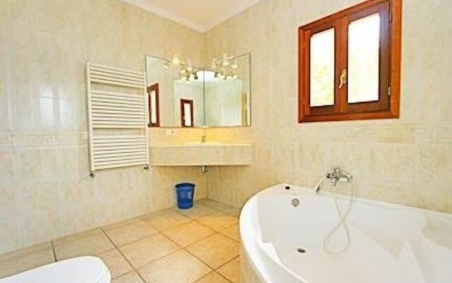 Villa 5 Bedrooms With Pool And Wifi 103975