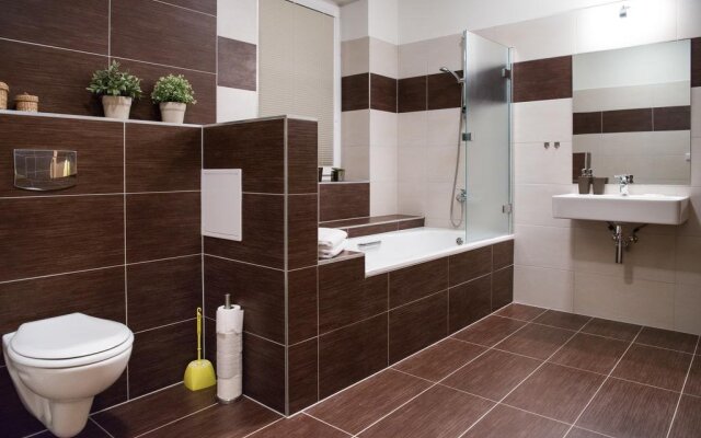 Activitypark Hotel Vsemina