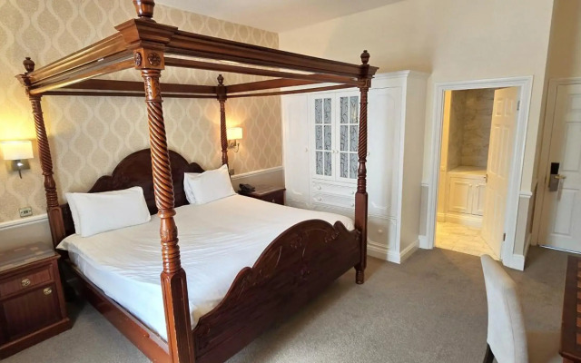 Manor of Groves Hotel, Golf & Health Club