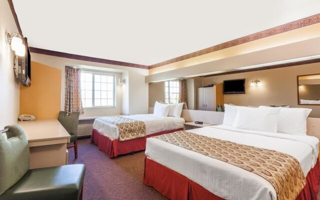 Auburn Travelodge Inn and Suites