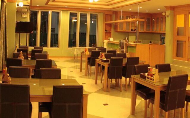 Eco Place Hotel