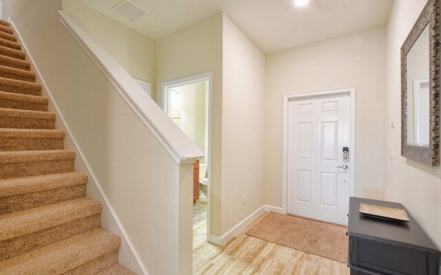 Storey Lake 4 Bedroom Townhome w Splashpool - 1619ST