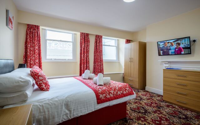 Somerset Hotel