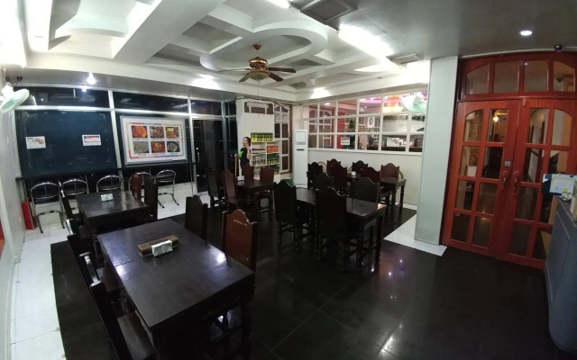 OYO 700 Pj Inn Hotel
