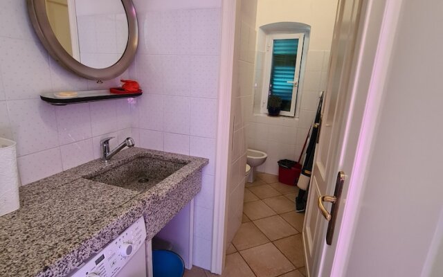 Santa in Caruggio- PortofinoVacanze