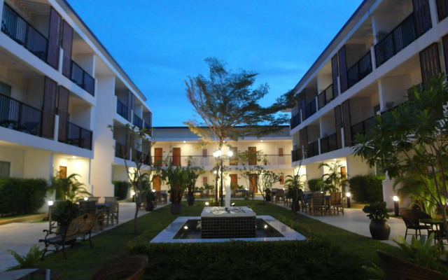 Crystal Lamai Hotel